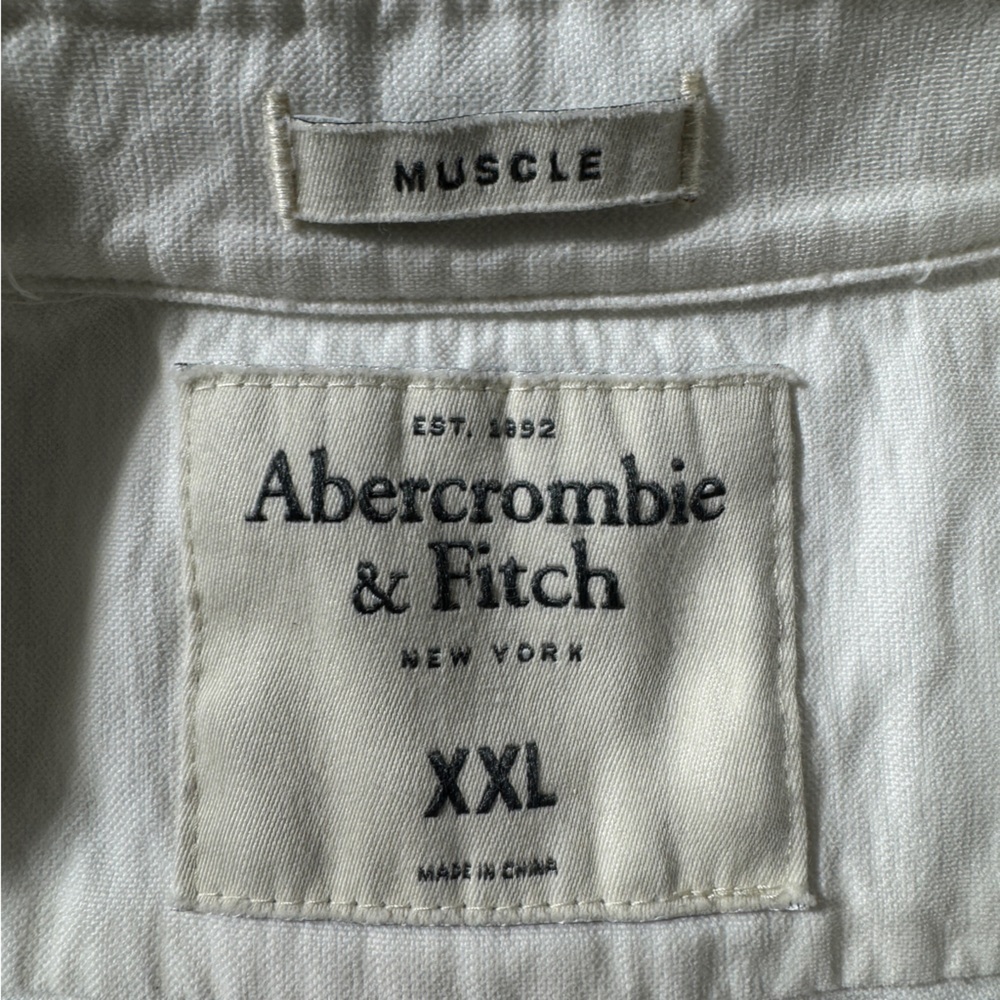 Abercrombie & Fitch White Button Up Shirt Size XXL 100% Cotton - Picture 8 of 9